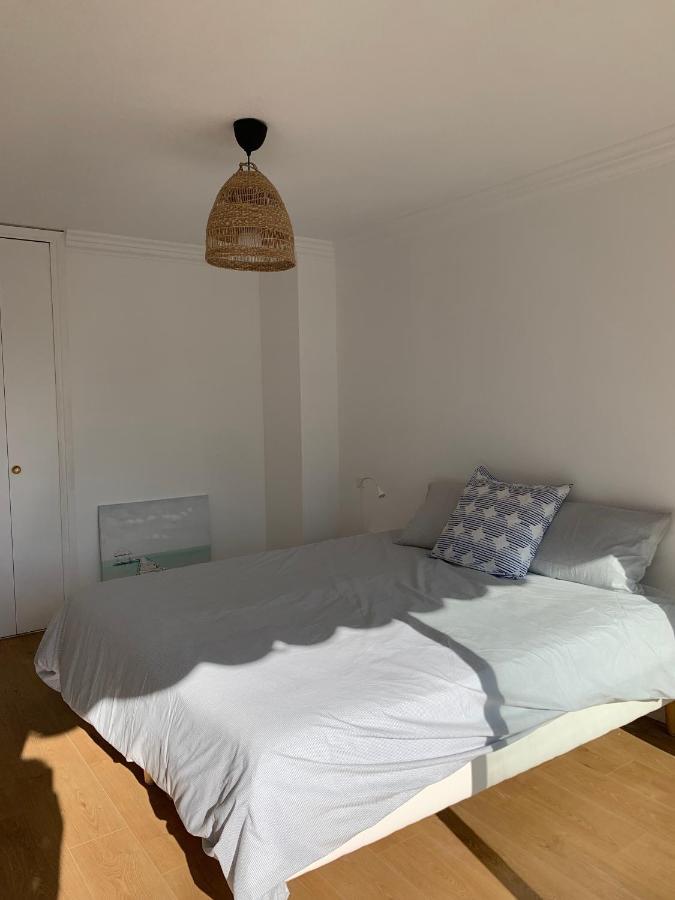 Cozy Beachside In Cros De - Luna Apartment *