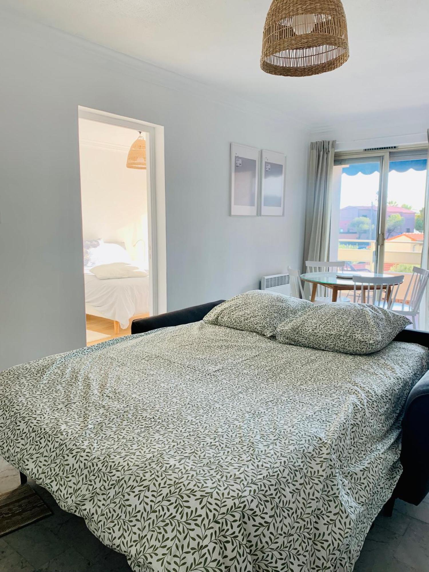 Cozy Beachside In Cros De - Luna *
